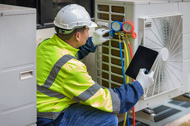 Professional Hvac technician working in Minot, MA